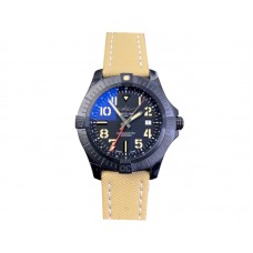 Breitling Avenger GMT 1160ETA